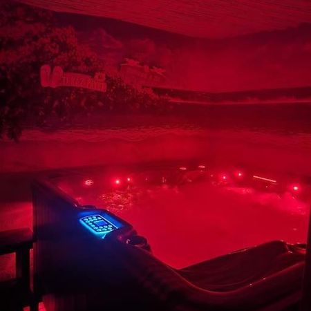 Studio Avec Terrasse Et Jacuzzi فالبون المظهر الخارجي الصورة