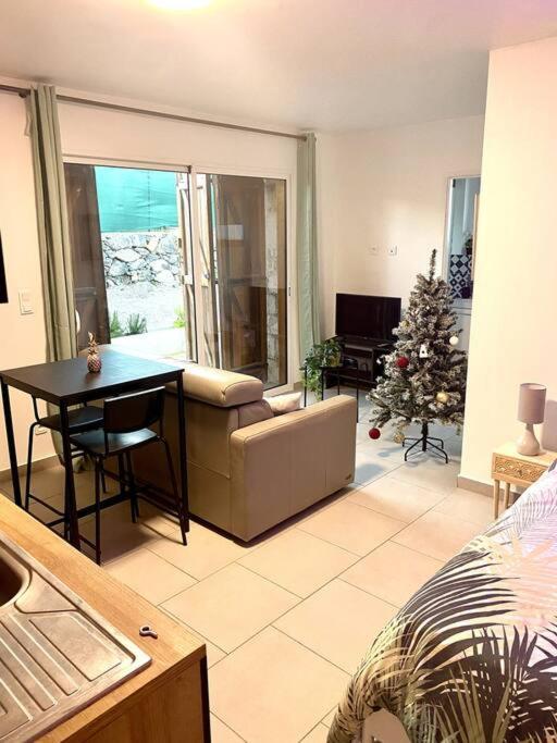 Studio Avec Terrasse Et Jacuzzi فالبون المظهر الخارجي الصورة